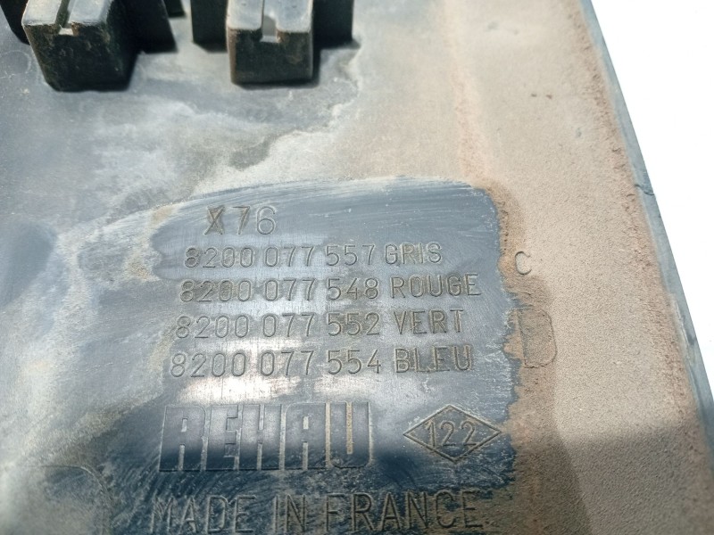 Recambio de moldura puerta trasera derecha para renault kangoo (f/kc0) referencia OEM IAM 8200077557 8200077548 