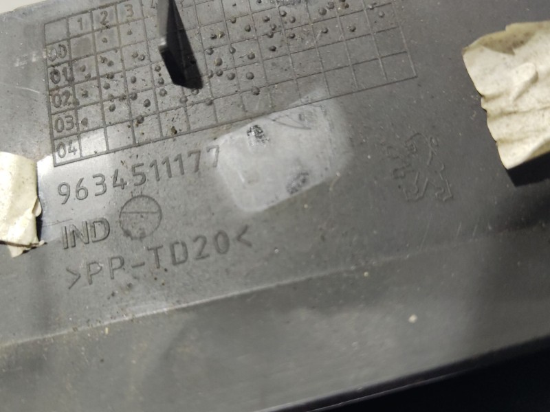 Recambio de aireador central para peugeot 307 (s1) referencia OEM IAM   