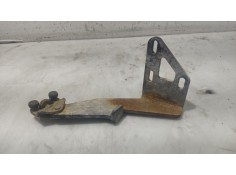 Recambio de guia superior puerta trasera derecha para renault master ii phase 2 caja cerrada referencia OEM IAM 8200080754  