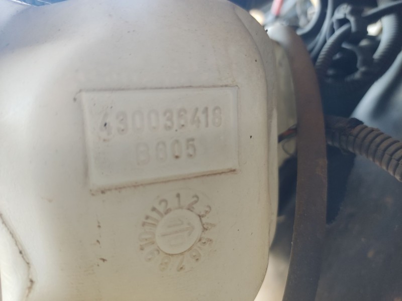 Recambio de deposito limpia para fiat punto evo (199_) 1.4 16v referencia OEM IAM   