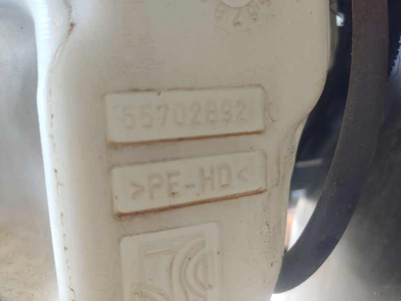 Recambio de deposito limpia para fiat punto evo (199_) 1.4 16v referencia OEM IAM   