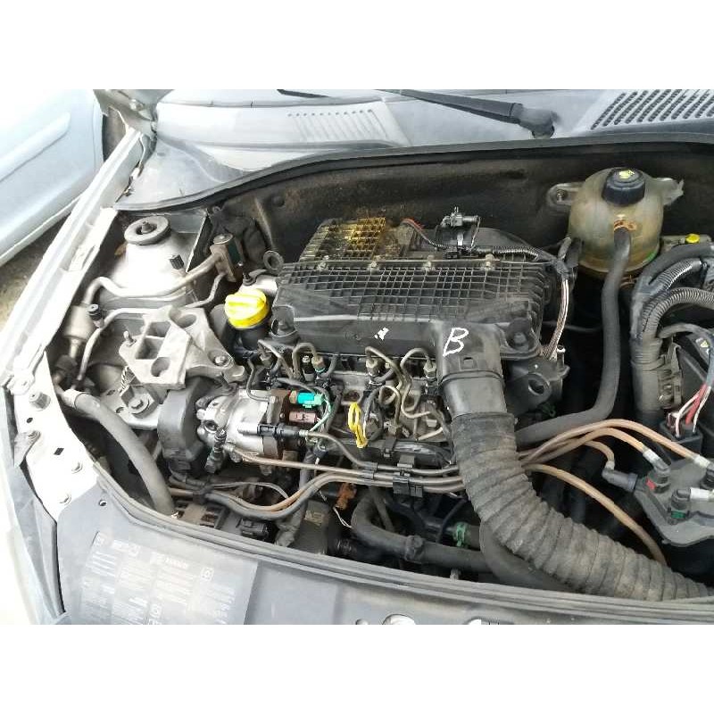 renault clio ii fase ii (b/cb0) 1.5 dci diesel   |   0.01 - ... | 2001 | 65 cv / 48 kw del año 2001