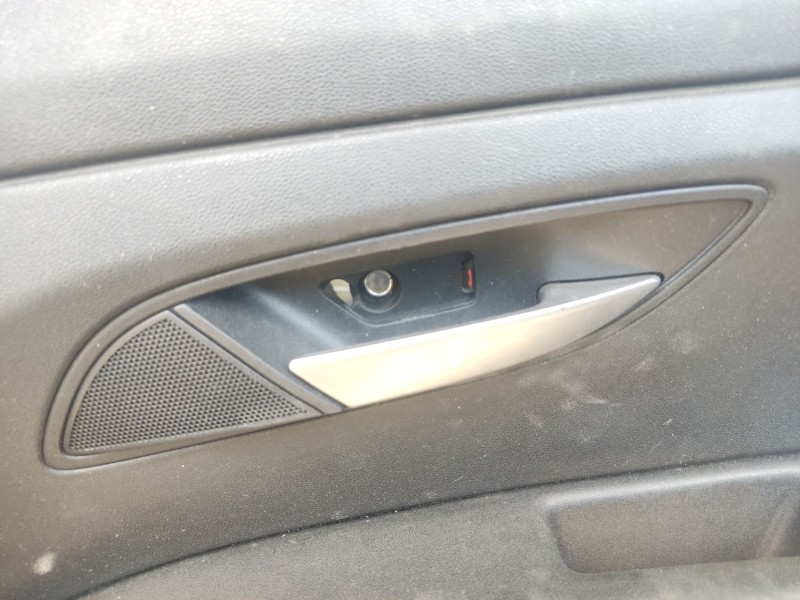 Recambio de maneta interior trasera derecha para fiat punto evo (199_) 1.4 16v referencia OEM IAM   