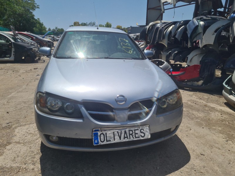 nissan almera ii hatchback (n16) del año 2004