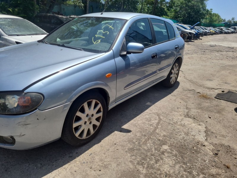 nissan almera ii hatchback (n16) del año 2004