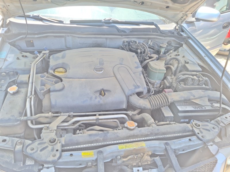 nissan almera ii hatchback (n16) del año 2004