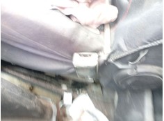 Recambio de anclaje cinturon delantero derecho para fiat fiorino furgoneta/monovolumen (225_) 1.3 d multijet (225cxg1a, 225axl1a