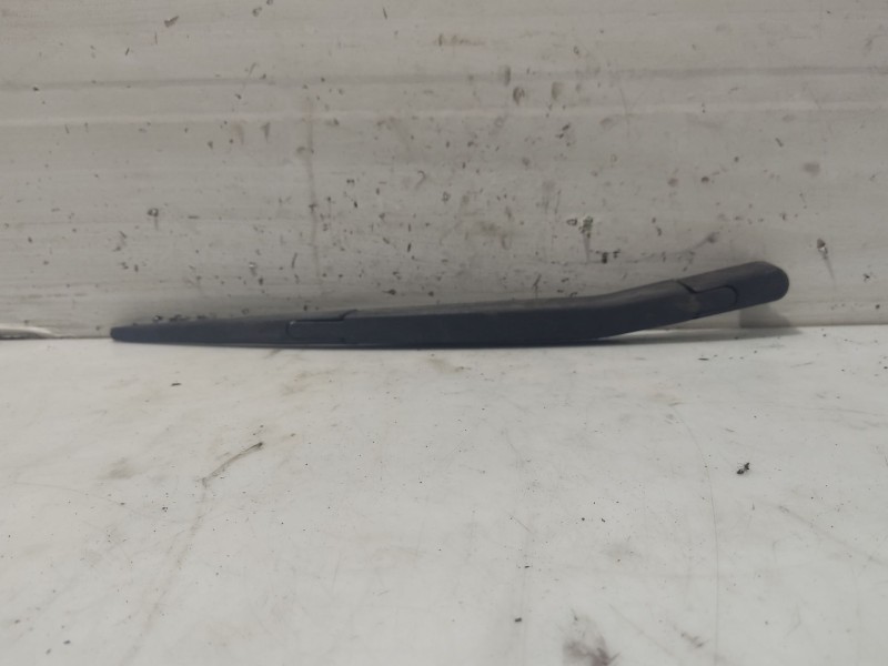 Recambio de brazo limpia trasero para fiat punto evo (199_) 1.4 16v referencia OEM IAM   