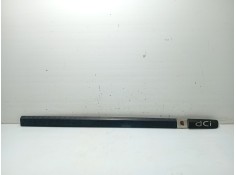 Recambio de moldura puerta delantera derecha para renault clio iii (br0/1, cr0/1) 1.5 dci (br0h, cr0h, cr1s, br1s) referencia OE