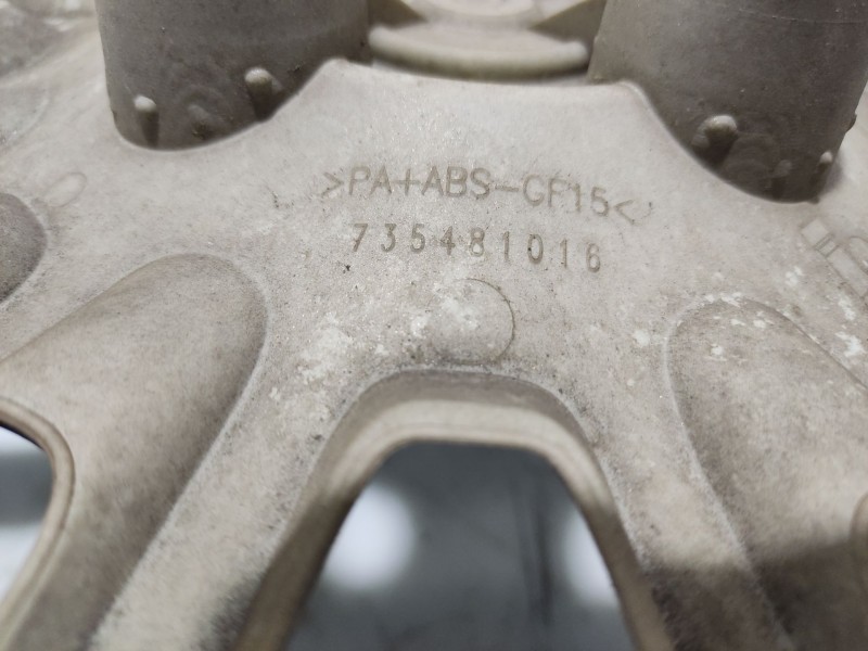 Recambio de tapacubos para fiat punto evo (199_) 1.4 16v referencia OEM IAM   