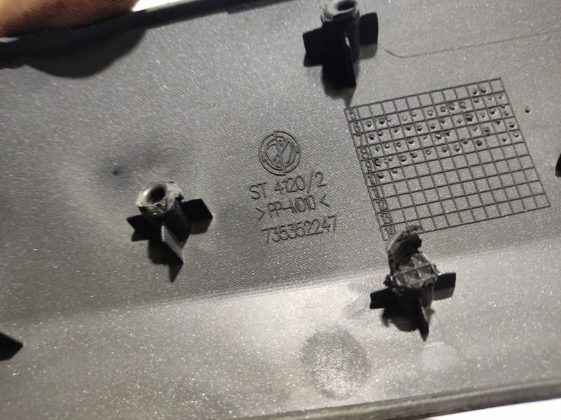 Recambio de moldura para fiat punto evo (199_) 1.4 16v referencia OEM IAM   