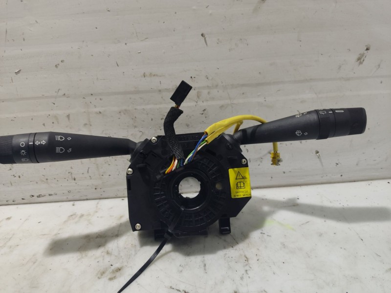 Recambio de mando volante para fiat punto evo (199_) 1.4 16v referencia OEM IAM   