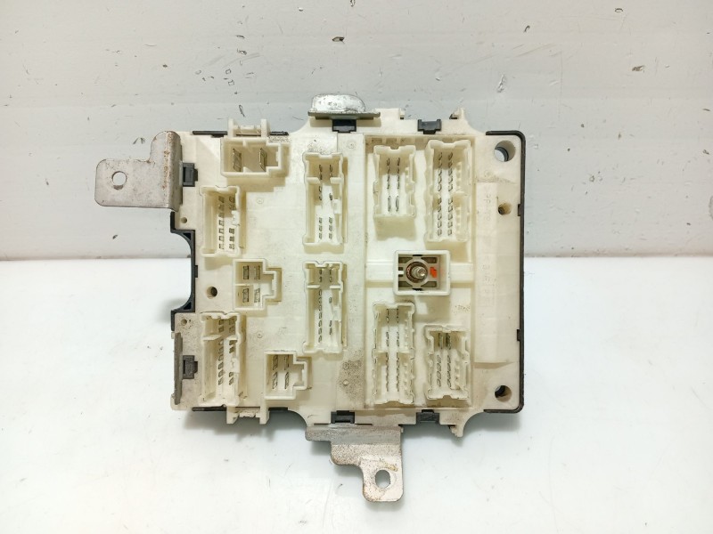 Recambio de caja reles / fusibles para nissan maxima qx (a32) 2.0 v6 24v cat referencia OEM IAM 243507L600  