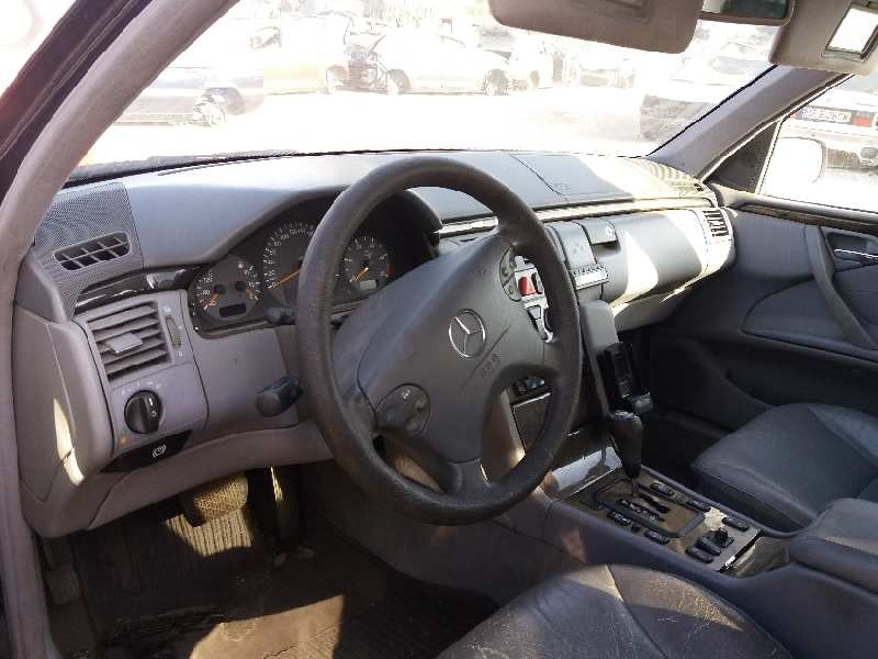 mercedes clase e (w210) berlina diesel 2.7 cdi 20v cat   |   0.95 - 0.02 | 1995 - 2002 | 170 cv / 125 kw del año 1995