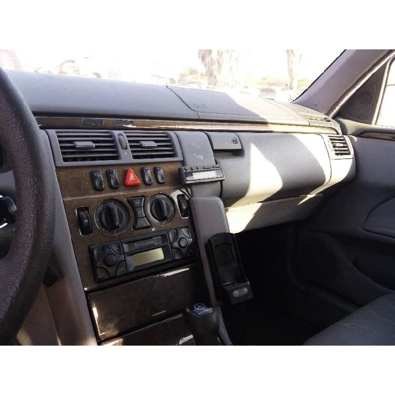 mercedes clase e (w210) berlina diesel 2.7 cdi 20v cat   |   0.95 - 0.02 | 1995 - 2002 | 170 cv / 125 kw del año 1995