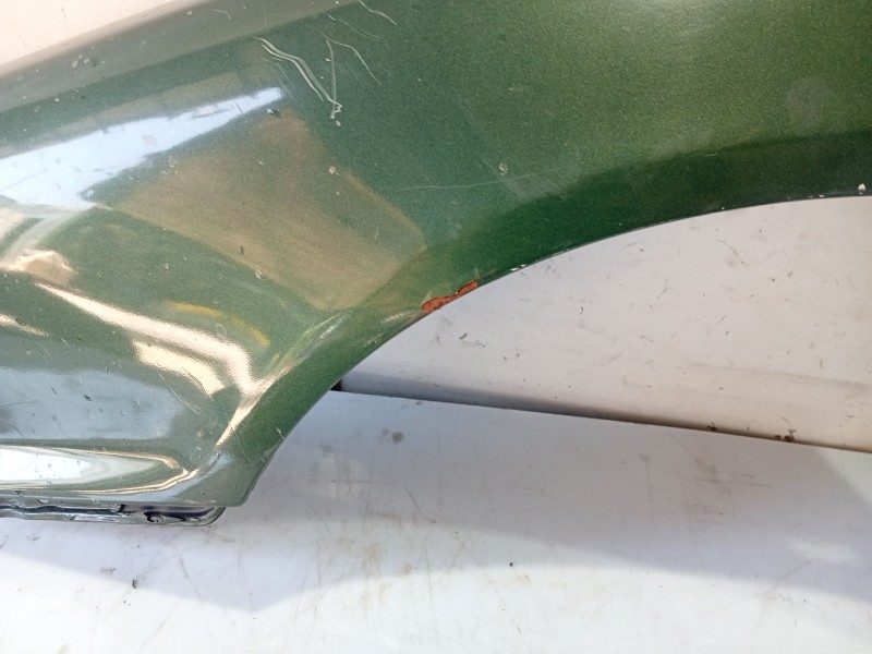 Recambio de aleta delantera izquierda para nissan maxima qx (a32) 2.0 v6 24v cat referencia OEM IAM 6310147U30  