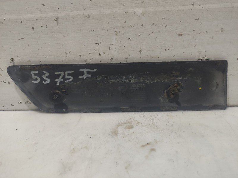 Recambio de moldura para ford fiesta (cbk) referencia OEM IAM   