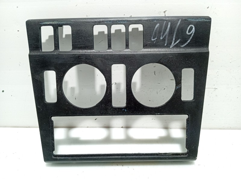 Recambio de moldura para mercedes-benz clase c (w202) c 220 (202.022) referencia OEM IAM A2026830100 2026830100 