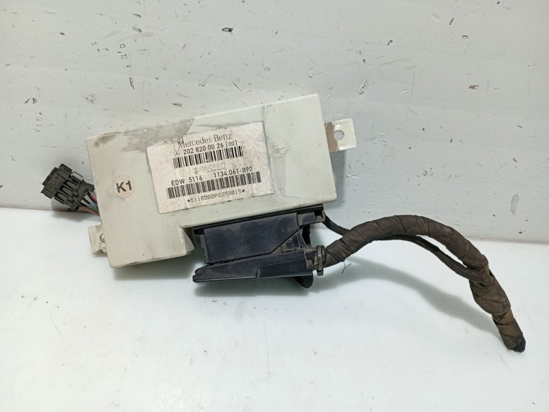Recambio de modulo electronico para mercedes-benz clase c (w202) c 220 (202.022) referencia OEM IAM A2028200026 2028200026 11340