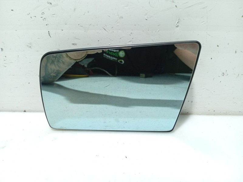 Recambio de cristal retrovisor izquierdo para mercedes-benz clase c (w202) c 220 (202.022) referencia OEM IAM A2028100721 202810