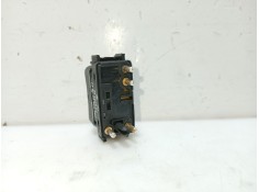 Recambio de mando elevalunas trasero derecho para mercedes-benz clase c (w202) c 220 (202.022) referencia OEM IAM A2028205210 20 2