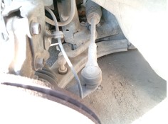 Recambio de brazo suspension inferior delantero izquierdo para nissan almera ii hatchback (n16) 1.5 dci referencia OEM IAM 54501