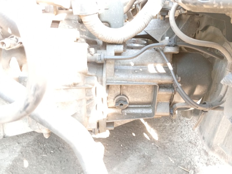 Recambio de caja cambios para nissan almera ii hatchback (n16) 1.5 dci referencia OEM IAM 32010BN700  