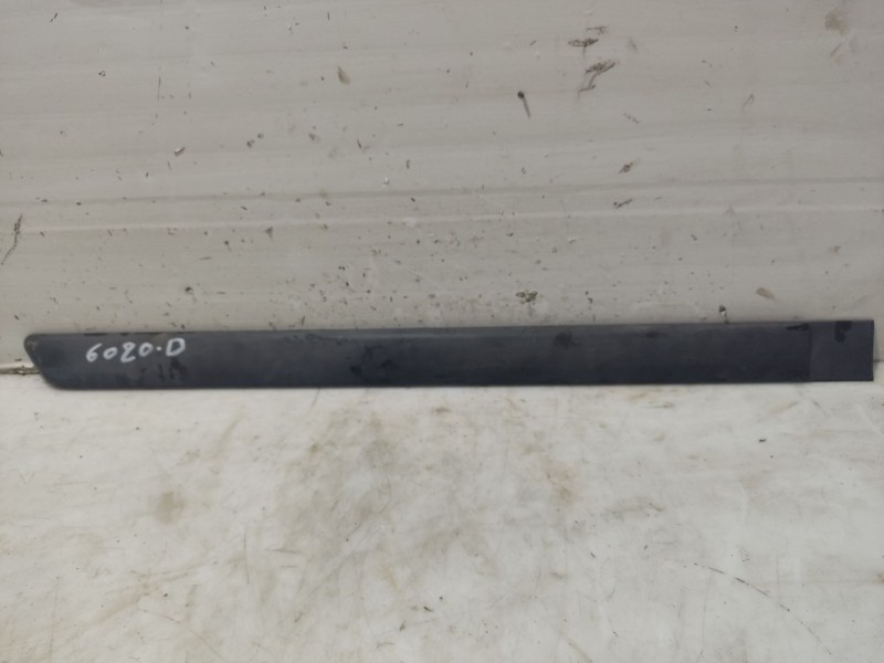 Recambio de moldura para opel astra g sedán (t98) 1.6 16v (f69) referencia OEM IAM   