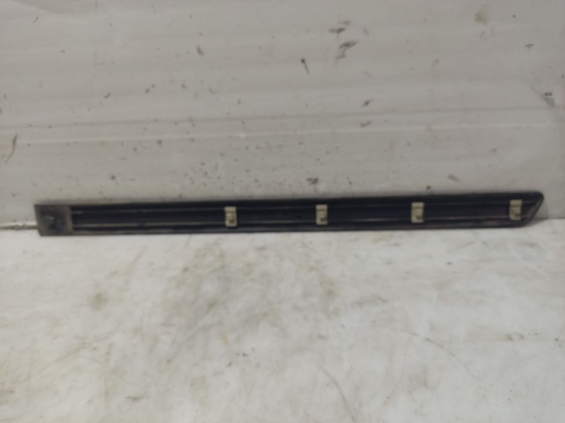 Recambio de moldura para opel astra g sedán (t98) 1.6 16v (f69) referencia OEM IAM   