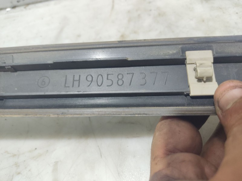 Recambio de moldura para opel astra g sedán (t98) 1.6 16v (f69) referencia OEM IAM   