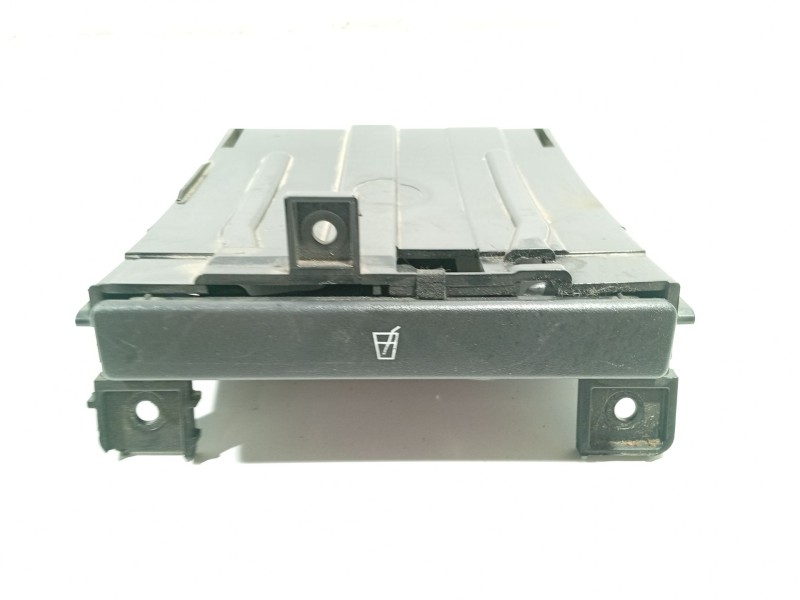 Recambio de moldura para nissan almera ii hatchback (n16) 1.5 dci referencia OEM IAM 68430BM400  