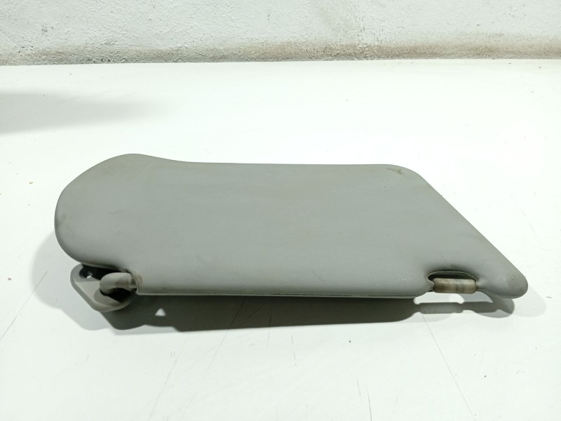 Recambio de parasol izquierdo para nissan almera ii hatchback (n16) 1.5 dci referencia OEM IAM 96401BM470  