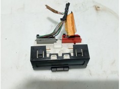 Recambio de pantalla multifuncion para renault clio ii (bb_, cb_) 1.5 dci (b/cb08) referencia OEM IAM 8200028364 216562178 NS513 2