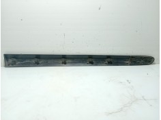 Recambio de moldura puerta delantera izquierda para renault clio ii (bb_, cb_) 1.5 dci (b/cb08) referencia OEM IAM 7700410278   2