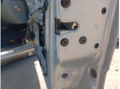 Recambio de cerradura puerta delantera derecha para renault clio ii (bb_, cb_) 1.5 dci (b/cb08) referencia OEM IAM 7701045305  