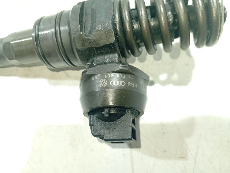 Recambio de inyector para seat ibiza iii (6l1) 1.4 tdi referencia OEM IAM 045130073 04147220035 