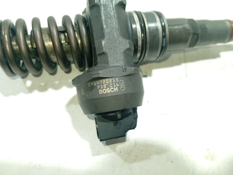 Recambio de inyector para seat ibiza iii (6l1) 1.4 tdi referencia OEM IAM 038130073AG 0414720215 