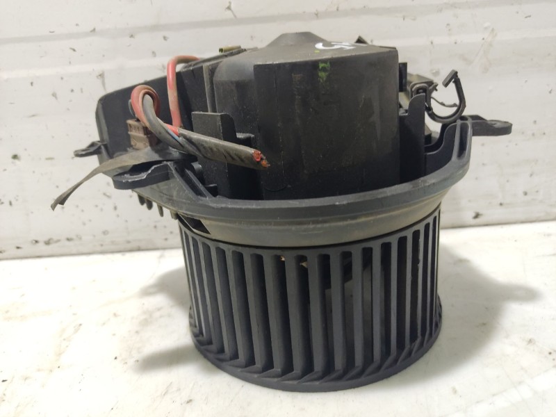 Recambio de motor calefaccion para peugeot 605 sldt referencia OEM IAM   