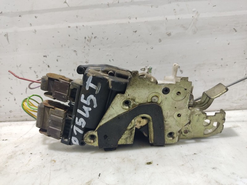 Recambio de cerradura puerta delantera izquierda para peugeot 605 sldt referencia OEM IAM   