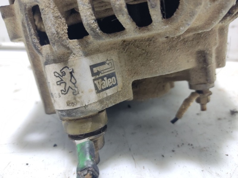Recambio de alternador para peugeot 605 sldt referencia OEM IAM   