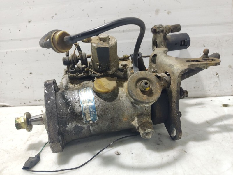 Recambio de bomba inyeccion para peugeot 605 sldt referencia OEM IAM   