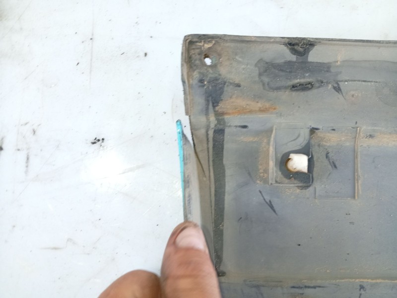 Recambio de moldura puerta delantera izquierda para seat marbella ce referencia OEM IAM   