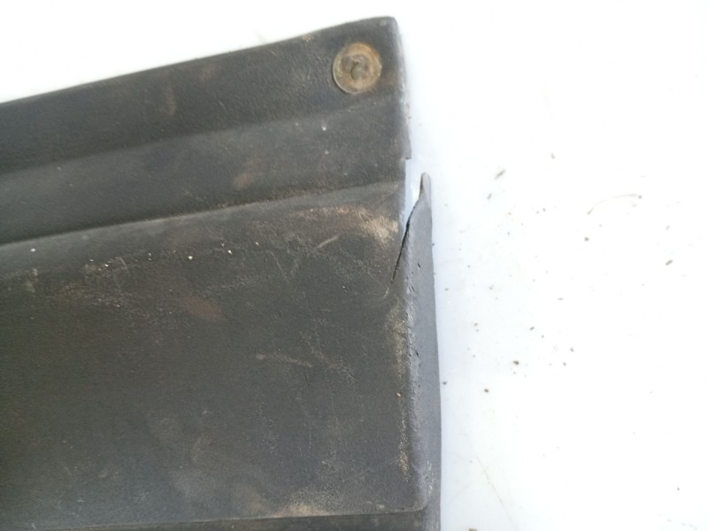 Recambio de moldura puerta delantera izquierda para seat marbella ce referencia OEM IAM   