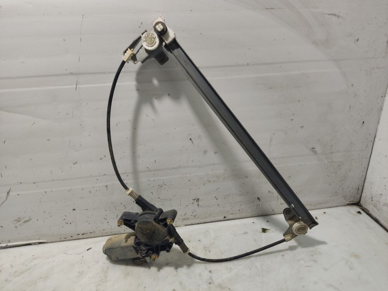 Recambio de elevalunas trasero izquierdo para peugeot 605 sldt referencia OEM IAM   