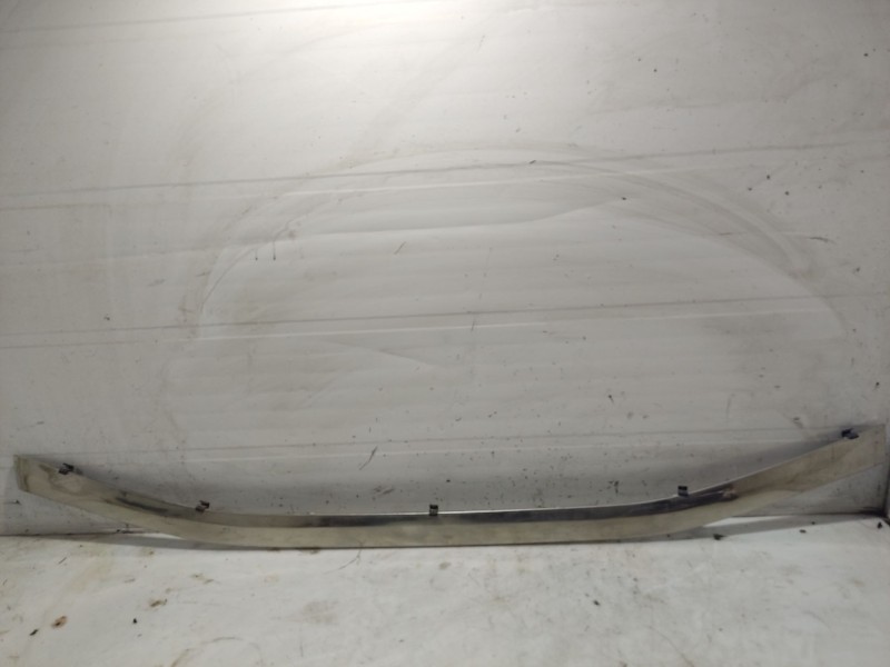 Recambio de moldura para peugeot 605 sldt referencia OEM IAM   
