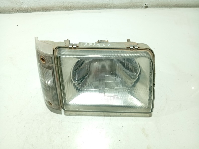 Recambio de faro derecho para seat marbella ce referencia OEM IAM 007405  