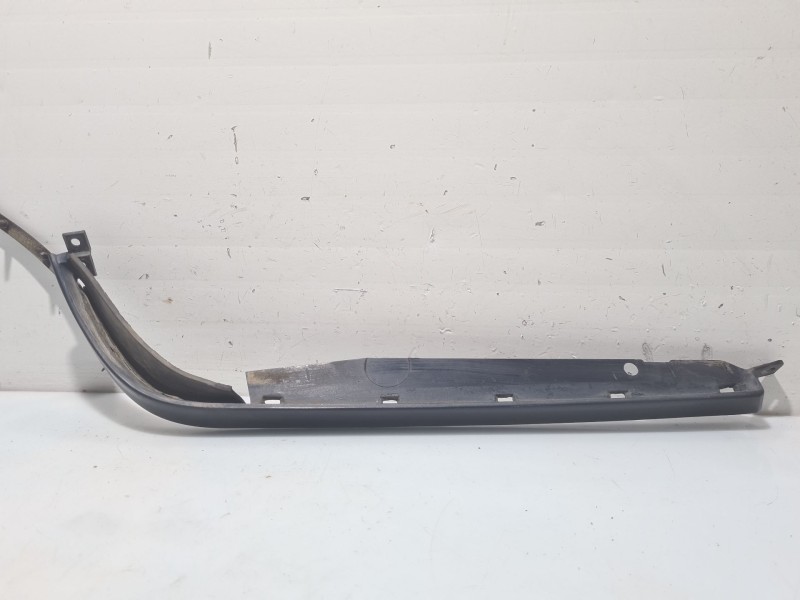 Recambio de moldura para mercedes-benz clase c (w202) c 220 (202.022) referencia OEM IAM A2028260277 2028260477 