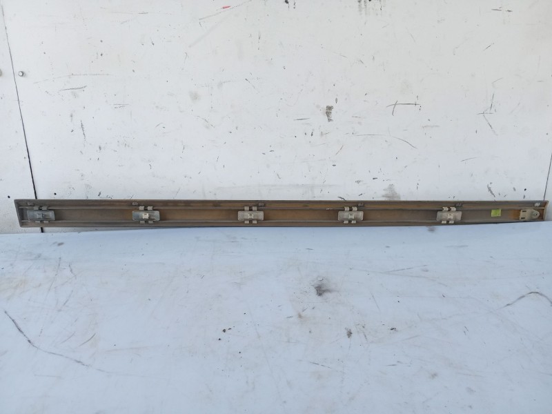 Recambio de moldura para mercedes-benz clase c (w202) c 220 (202.022) referencia OEM IAM 2026903062  