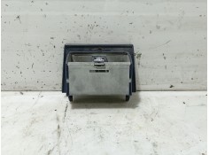 Recambio de cenicero para mercedes-benz clase c (w202) c 220 (202.022) referencia OEM IAM 2028100223 A2028100223 
