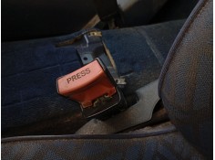 Recambio de enganche cinturon delantero izquierdo para mercedes-benz clase c (w202) c 220 (202.022) referencia OEM IAM A20286075 2